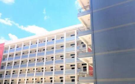 玉林华港中等职业技术学校