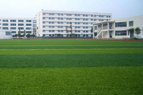 广西新闻出版技工学校