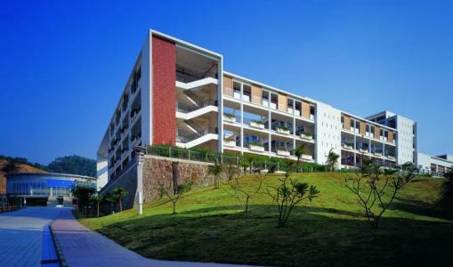 广西工艺美术学校