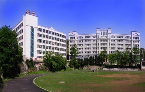 广西体育运动学校