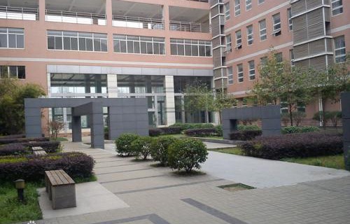 广西机电工程学校