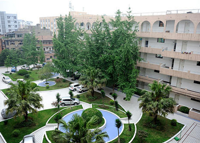 新津县职业高级中学