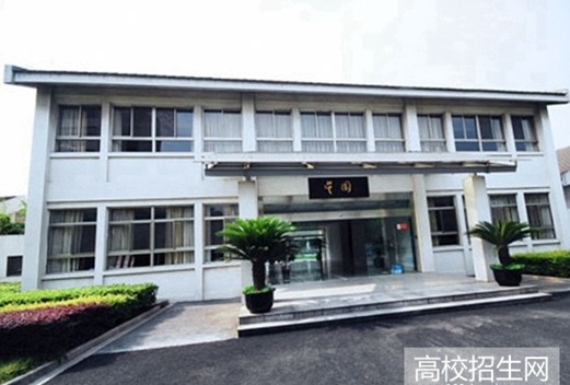 泸县建筑职业中专学校