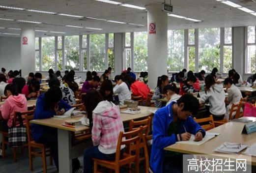 巴中职业技术学院