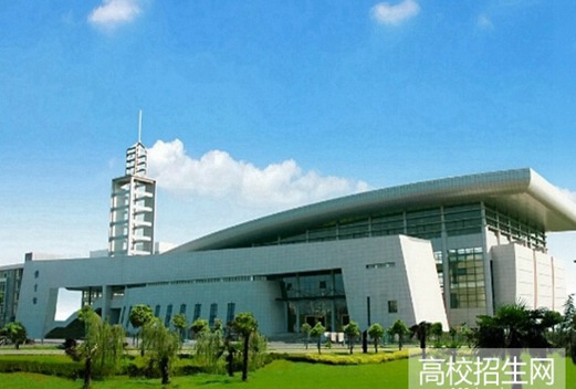 万源第二职业高级中学