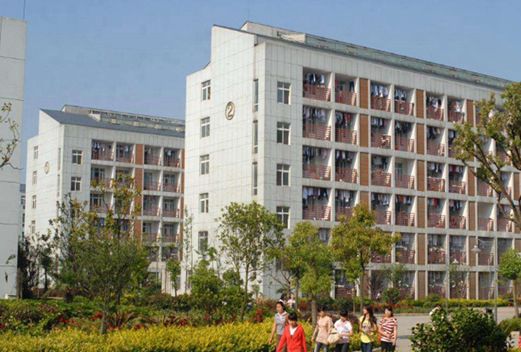 贵阳电子职业学校