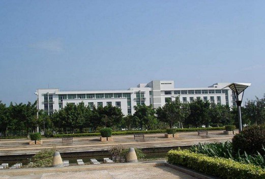 贵阳市中华职业学校