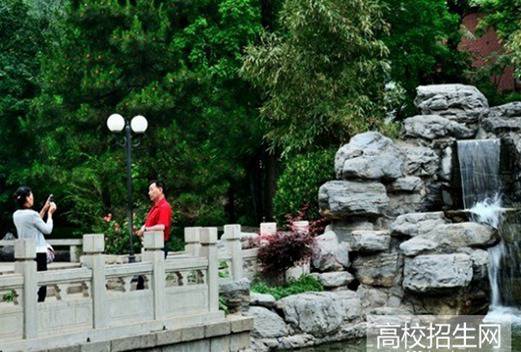 宜宾东方职业技术学校