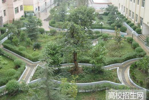 巴中恩阳区职业中学