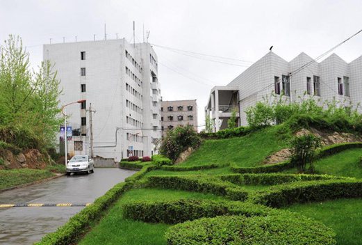 贵州省人民医院护士学校