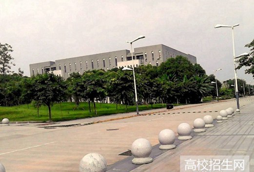 成都工贸职业技术学院