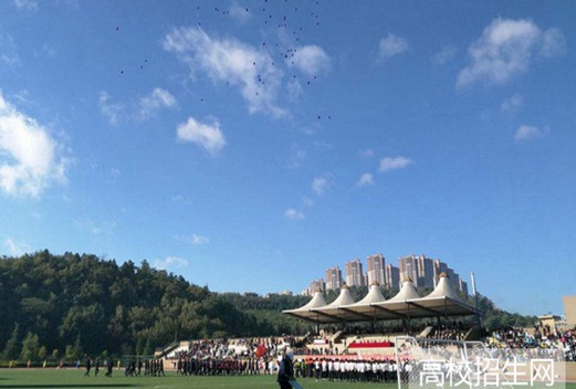 昭通卫生职业学院