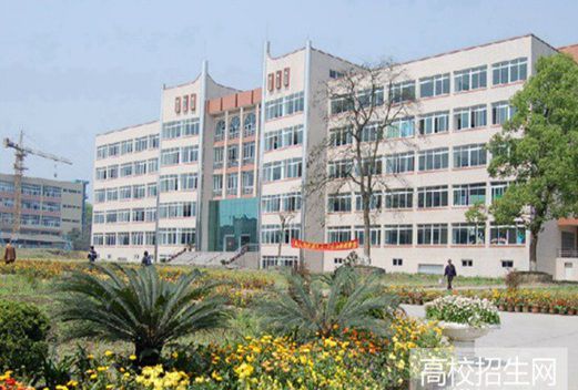 成都工业职业技术学院