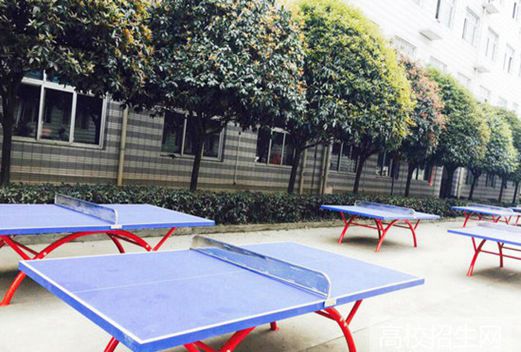 成都中山职业技术学校