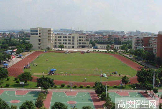 成都中山职业技术学校