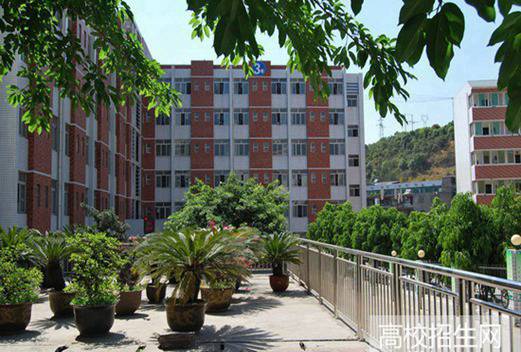 攀枝花建筑工程学校