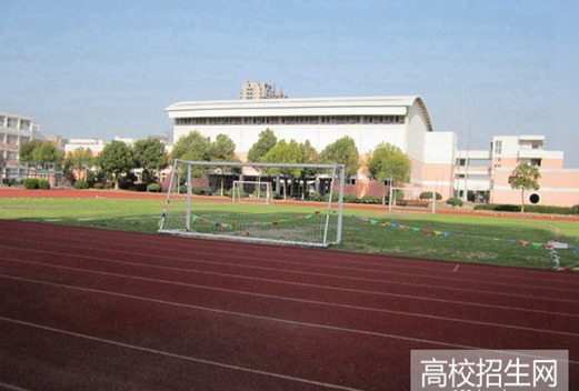 泸州工业技工学校