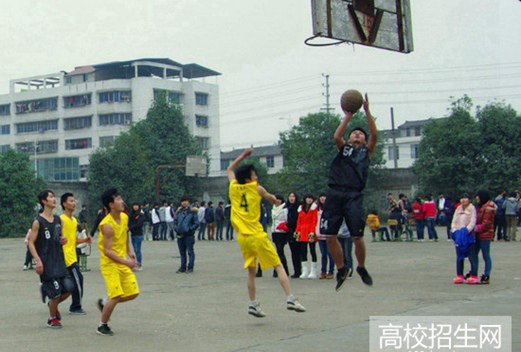 南充电子工业学校