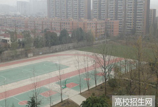 成都实用工程技术学校