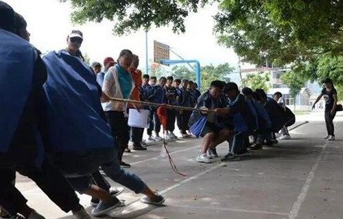 南涧县职业高级中学