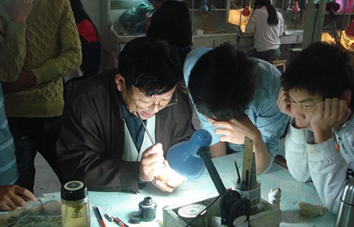 瑞丽国际珠宝翡翠学校