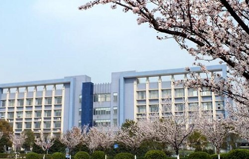 南京交通技师学院