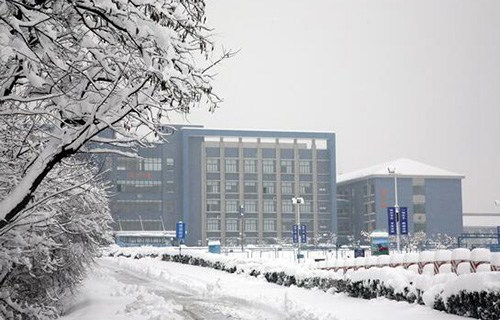 南京交通技师学院