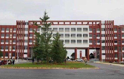 昭通市技工学校