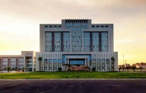 江苏姜堰中等专业学校