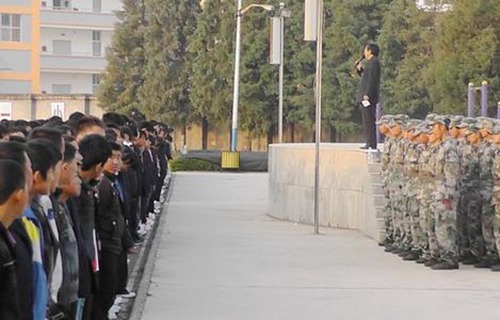 禄丰县职业高级中学