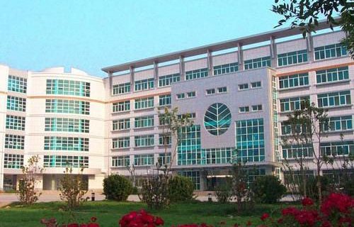 蒙自县职业高级中学