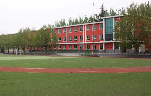 开远市农业机械化技术学校