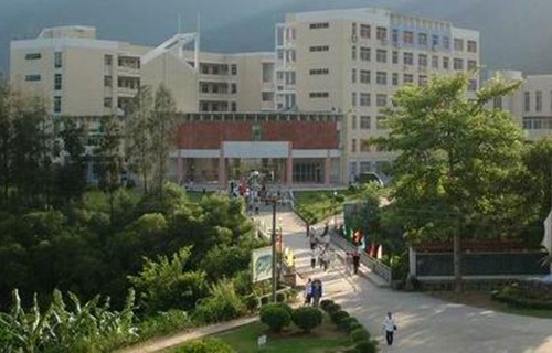 开远市农业机械化技术学校