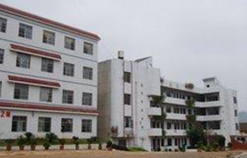 丘北县民族职业高级中学