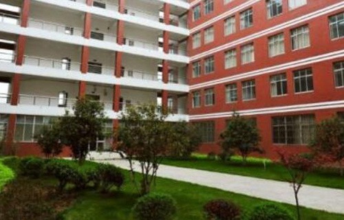 南京商业技工学校