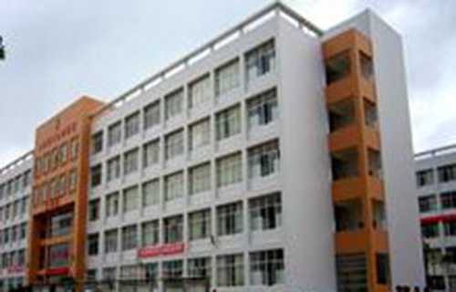 云南文山州财贸学校　