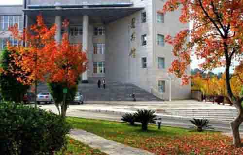 云南省轻工业技工学校