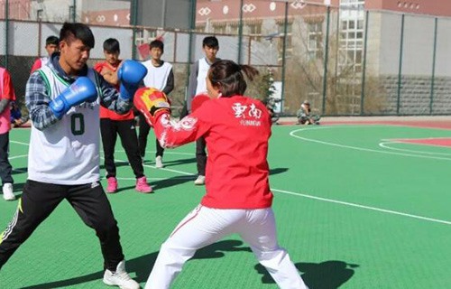 迪庆州民族中等专业学校