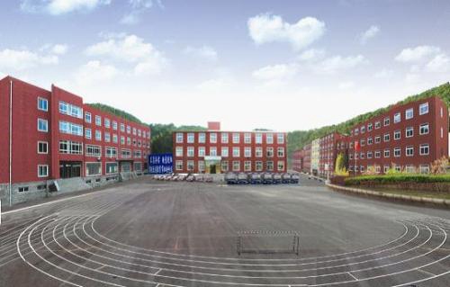 富源县第二职业中学