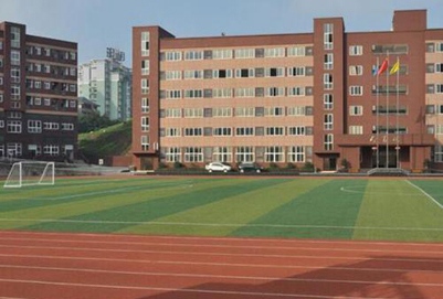 曲靖市建筑建材职业高级中学