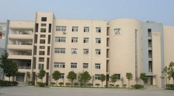 贵阳工业职业学校