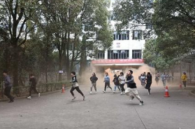 贵阳铁二局技工学校