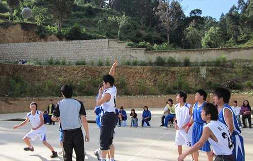 昆明电机技工学校