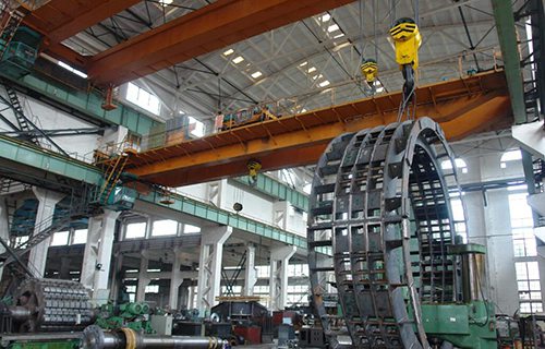 昆明电机技工学校