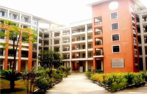 昆明市林业技工学校