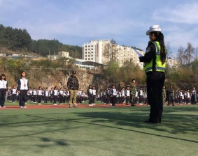 贵州省龙里中等职业学校