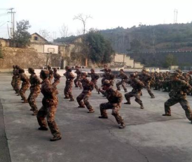 贵州省黔东南州国防学校