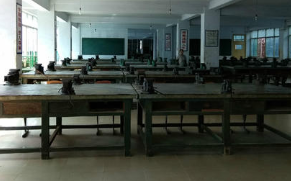 贵州省电子信息高级技工学校