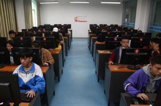 贵阳职工中等专业学校