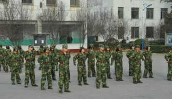 黔东南州国防科技学校